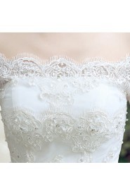 Ball Gown Off-the-shoulder Short Sleeve Wedding Dress with Beading