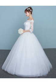 Ball Gown Off-the-shoulder Half Sleeve Wedding Dress with Flower(s)