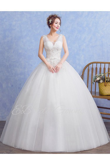 Ball Gown V-neck Sleeveless Wedding Dress with Crystal