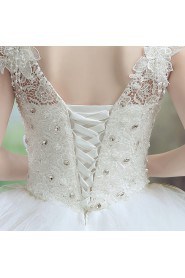 Ball Gown Scoop Sleeveless Wedding Dress with Crystal