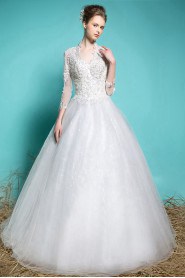 Ball Gown V-neck Tulle Wedding Dress