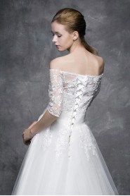 A-line Off-the-shoulder Lace Wedding Dress