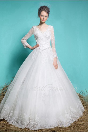 Ball Gown V-neck Lace Wedding Dress