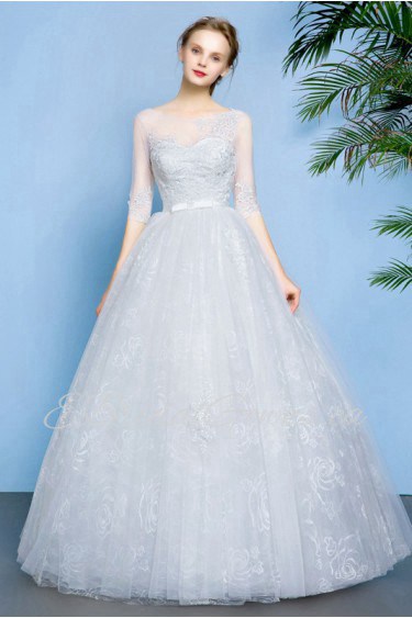 Ball Gown Scoop Tulle Wedding Dress