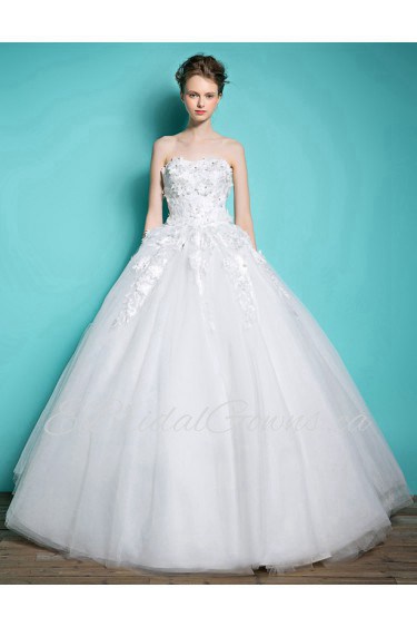 Ball Gown Strapless Lace Wedding Dress