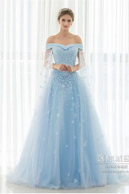 Ball Gown Off-the-shoulder Tulle Wedding Dress