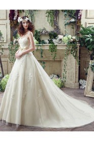 Ball Gown Strapless Organza Wedding Dress