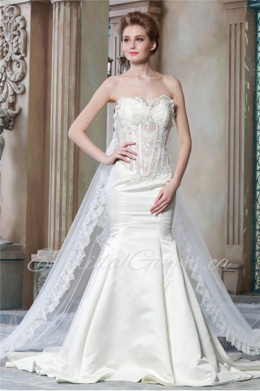 Trumpet / Mermaid Strapless Lace Wedding Dress