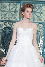 Ball Gown Strapless Organza Wedding Dress