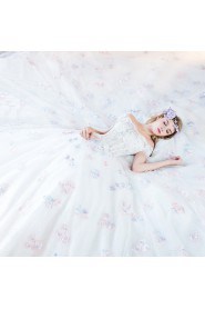 Ball Gown Off-the-shoulder Tulle Wedding Dress