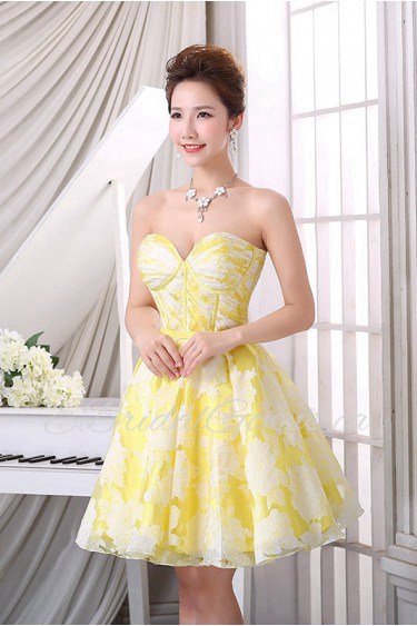 A-line Strapless Tulle Knee-length Prom / Evening Dress