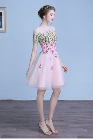 A-line Jewel Tulle Knee-length Prom / Evening Dress