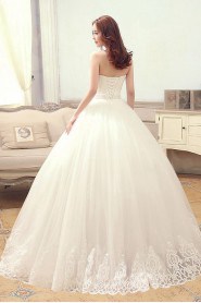 Ball Gown Strapless Tulle Wedding Dress