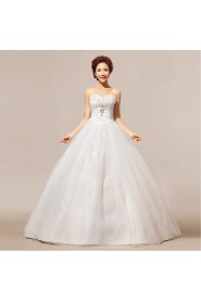 Ball Gown Strapless Tulle Wedding Dress