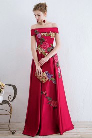 A-line Off-the-shoulder Prom / Evening Dress