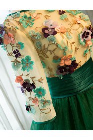 Ball Gown Bateau Evening / Prom Dress with Flower(s)