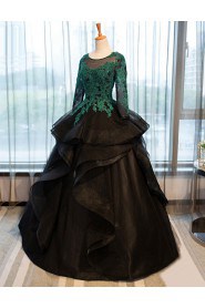 Ball Gown Scoop Evening / Prom Dress with Embroidery