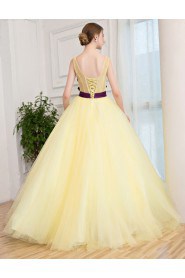 Ball Gown Scoop Evening / Prom Dress with Flower(s)