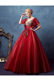 Ball Gown Scoop Tulle Evening / Prom Dress with Embroidery