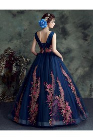 Ball Gown V-neck Tulle Evening / Prom Dress with Flower(s)