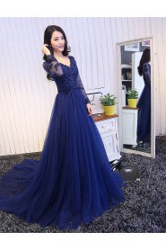 Sheath / Column V-neck Evening / Prom Dress with Beading